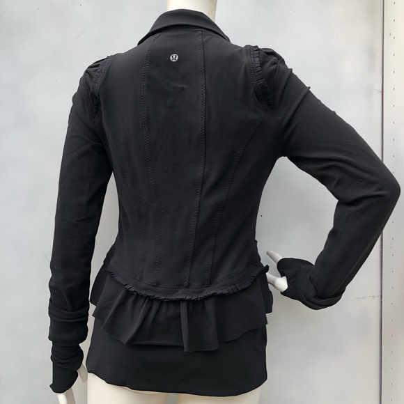 Lululemon Black City To Yoga Jacket Size 8 - Picture 4 of 11